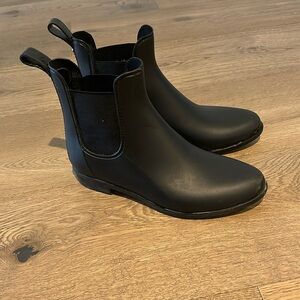 Sam Edelman rain boots